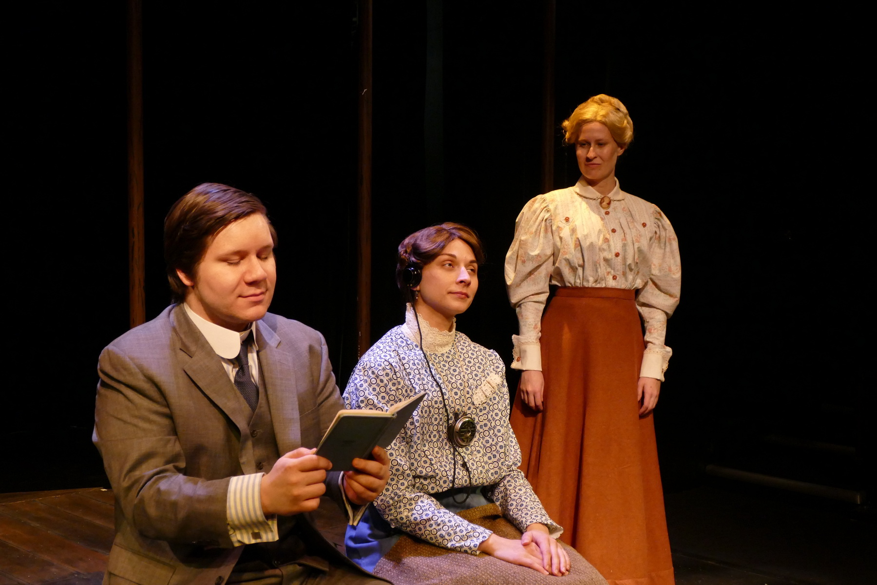 Andrew Keller as Peter Shaw, Brittany Gaul as Henrietta Leavitt and Jill Kenderes as Margaret Leavitt